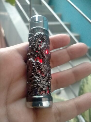 Dragon Design Red Flame Lighter photo review